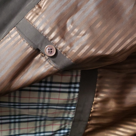 Burberry soft suede jacket - Picture 3 of 5